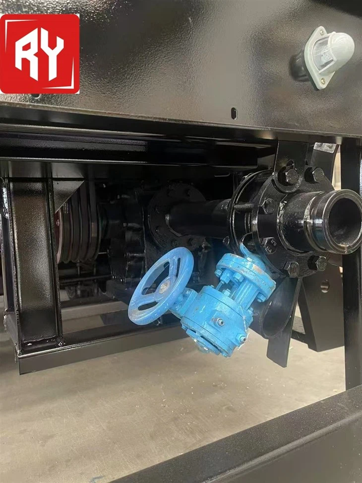 RUIYUAN 40 Cubic 3-axis Export Asphalt Tank